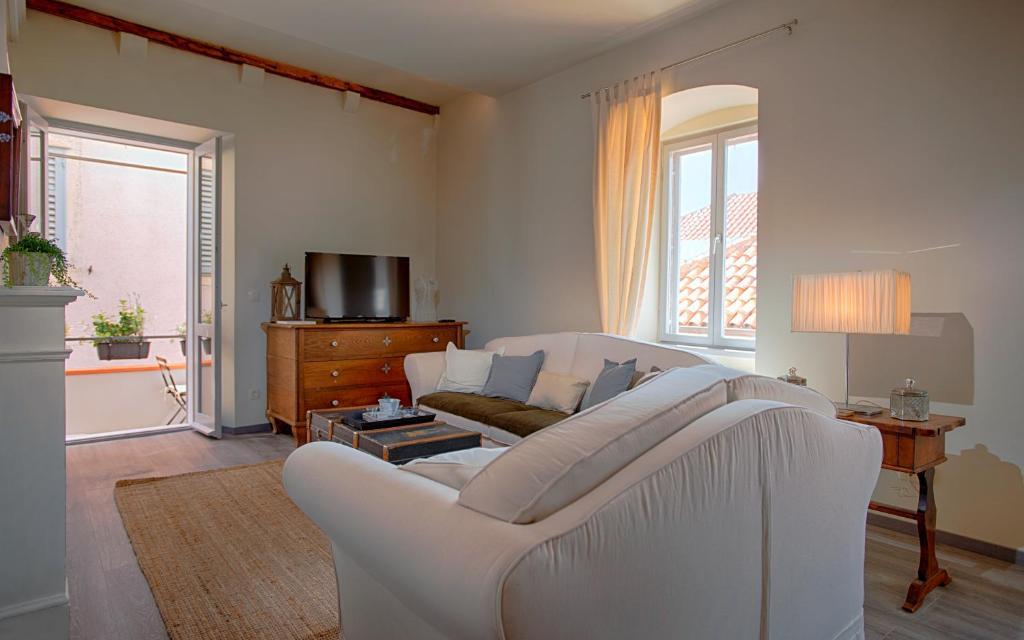Hvar heritage Residencedva description